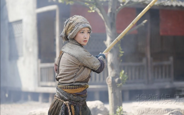 Trong kiếm hiệp Kim Dung, cao thủ nào đủ bản lĩnh phá giải trọn vẹn Đả Cẩu Bổng Pháp?