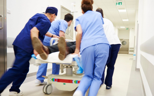 Ngày càng nhiều người mắc ung thư gan, bác sĩ cảnh cáo: 5 thứ tránh càng xa càng tốt