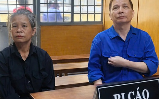 Trưởng phòng sân bay về hưu và phi vụ "hạ cánh không an toàn" cùng người tình