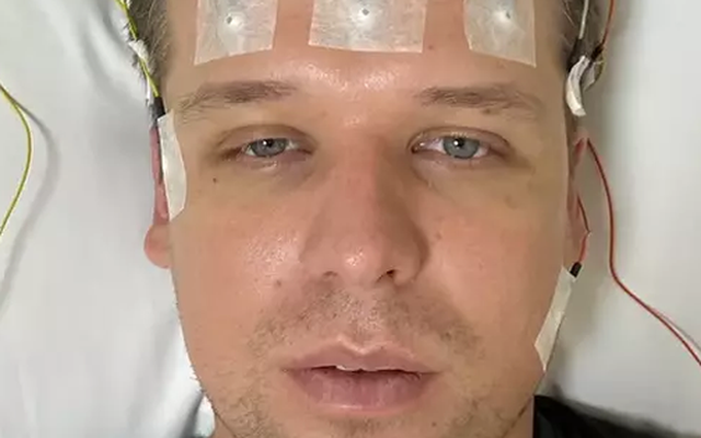 Từ năm 2023 đến nay, có 1 người đàn ông không hề ngủ