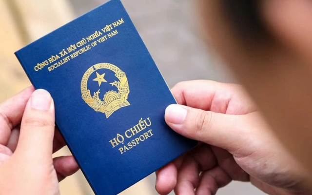 Lãnh đạo một công ty chứng khoán sẽ ra nước ngoài sinh sống