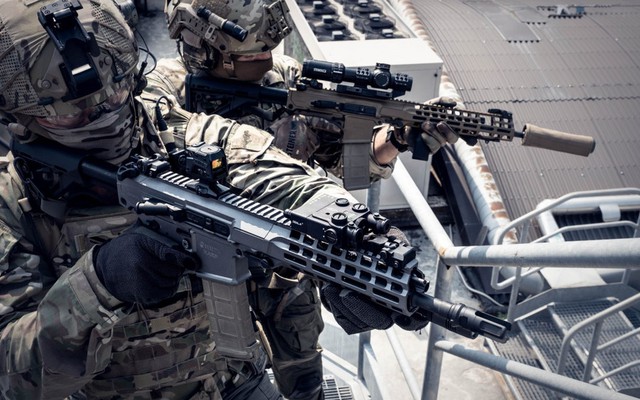 Bắt đầu quá trình chuyển đổi sang súng trường tấn công Beretta NARP tối tân