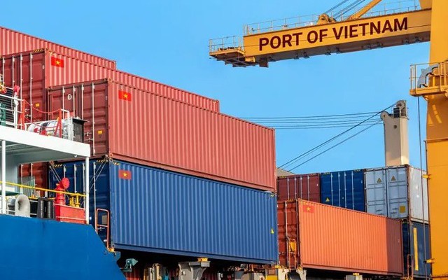 Sản lượng số 1 thế giới nhưng vẫn phải xuất thô phần lớn sang Việt Nam: Lý do nằm ở hai từ "quy mô"