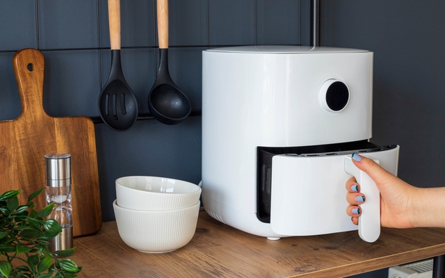 Bí mật ít biết về nồi chiên không dầu: 1 món lọt vào danh sách đen