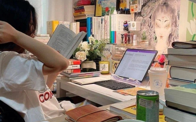 4 ngôn ngữ AI khuyên nên học trong năm 2026, song song với tiếng Anh