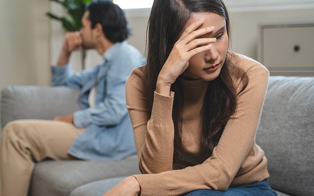 Vì tôi ở rể nên vợ không cho phép biếu tiền Tết nhà nội bằng nhà ngoại