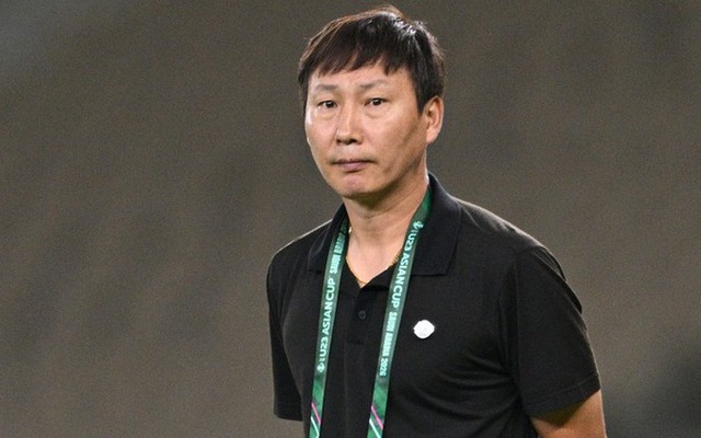 HLV Kim Sang-sik nói lời buồn bã, lý giải nguyên nhân U23 Việt Nam gục ngã trước U23 Trung Quốc
