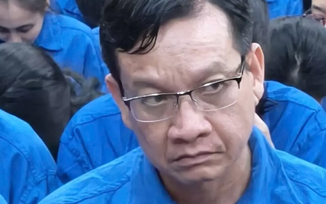 Đề nghị mức án đối với 100 bị cáo liên quan vụ kiểm nghiệm kẹo Kera và sữa Hiup