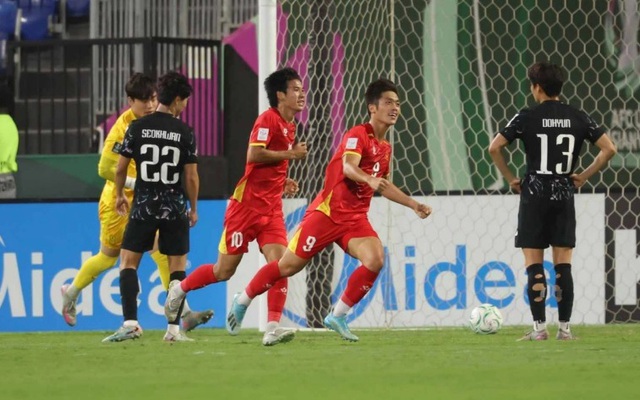 Đình Bắc dính thẻ đỏ, U23 Việt Nam vẫn thắng nghẹt thở Hàn Quốc sau loạt luân lưu