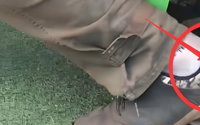 5 năm trôi qua, bức ảnh họp phụ huynh này vẫn gây tranh cãi