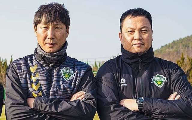 Giải mã chiến thắng: Huyền thoại bắt penalty của Hàn Quốc lại chính là “quân sư” cho U23 Việt Nam