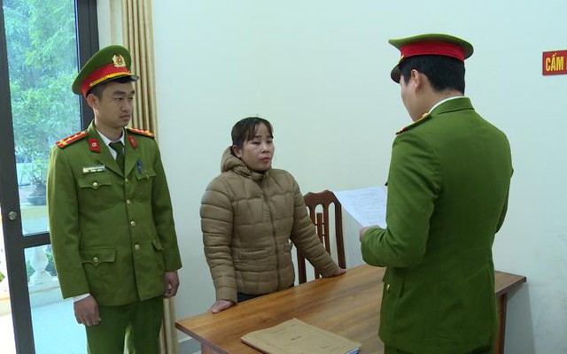 Khởi tố 2 chủ cơ sở sản xuất giá đỗ Phạm Thị Thắm và Phạm Thị Tình