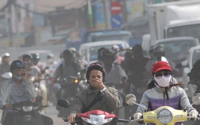 Người dân Thủ đô kỳ vọng kiểm soát phát thải giao thông sẽ giúp giảm ô nhiễm