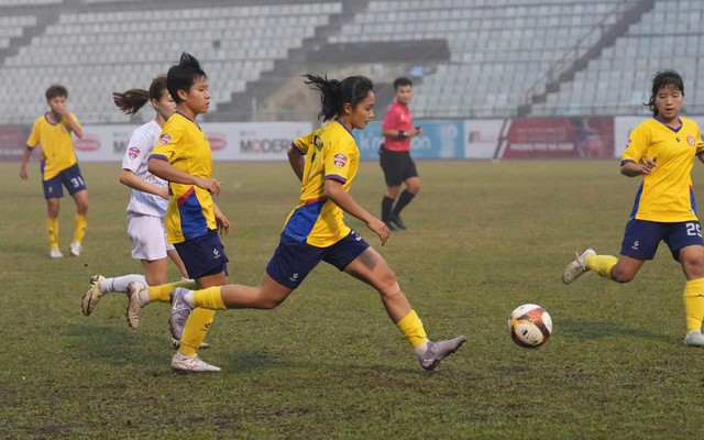 Lượt 6 giải bóng đá nữ Vô địch U19 Quốc gia 2026: TP.HCM giành 3 điểm quan trọng