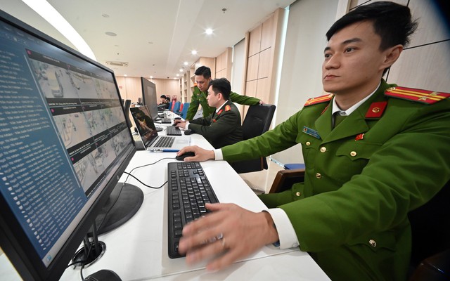 CẬN CẢNH quy trình phạt nguội vi phạm trật tự đô thị của Công an Hà Nội, "mắt thần" soi từng mét vuông