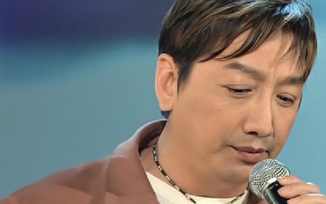 "Ông hoàng nhạc nghèo" bỏ học từ lớp 3 vì cô giáo đi lấy chồng