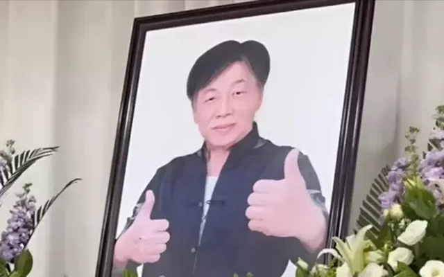 Tang lễ cao thủ võ thuật Lương Tiểu Long