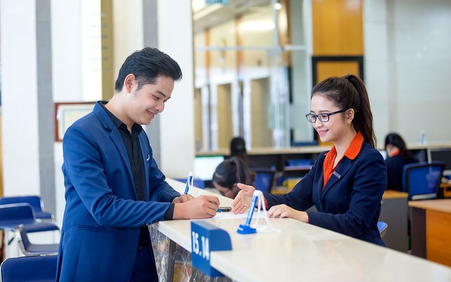 Ngân hàng Việt Nam 2025: "Kẻ vui, người khó" trong bức tranh lợi nhuận trái chiều