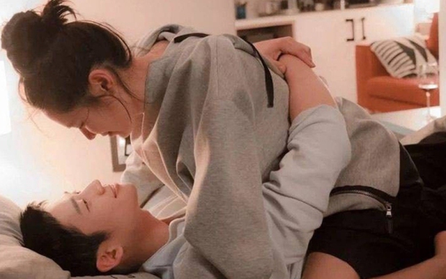 Nam giới lâu không sex "cậu nhỏ" ngày càng ngắn? Bác sĩ tiết lộ tần suất "chuyện ấy" để giảm 50% nguy cơ ung thư