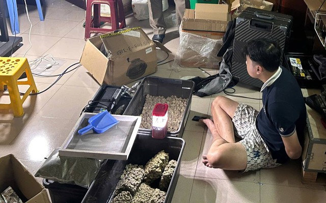 Đột kích ngôi nhà số 745, bắt Đỗ Hữu Duy sinh năm 2003 trong chuyên án lớn nhất 