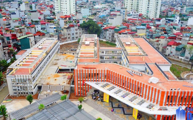 1 trường THPT công lập ở Hà Nội lột xác hoàn toàn: Từ cũ kỹ giờ TO ĐẸP quá đỗi, bước vào mà cứ ngỡ đang đóng phim thanh xuân!