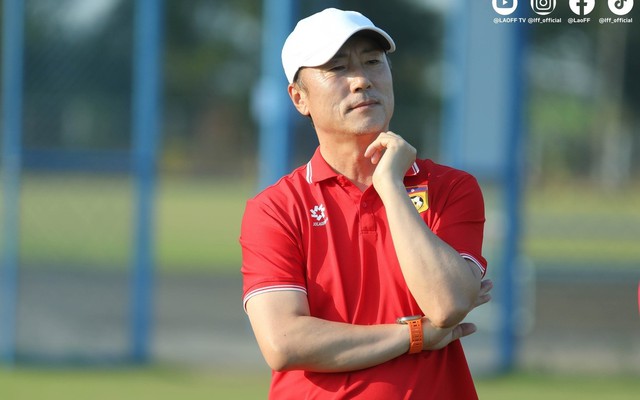 Liên tục thua Việt Nam, "người quen" của HLV Kim Sang-sik bất ngờ bị sa thải