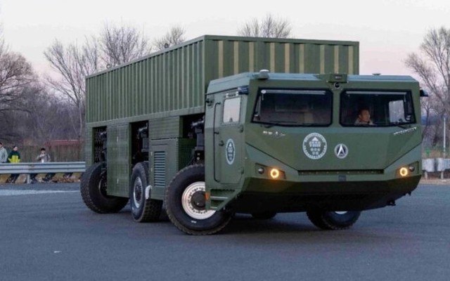 Quái thú cơ giới 'đi ngang' mở ra năng lực triển khai tên lửa tầm liên lục địa