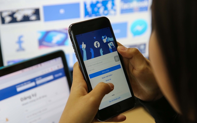Người dùng Facebook sắp phải trả tiền