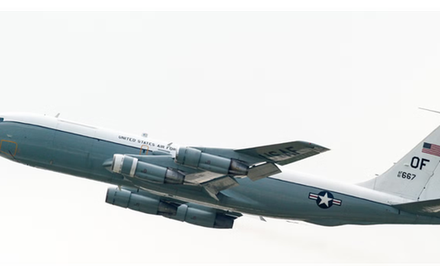 Bí ẩn chuyên cơ "VIP" Iran hạ cánh ở Nga, Mỹ đưa "thợ săn hạt nhân" tái xuất