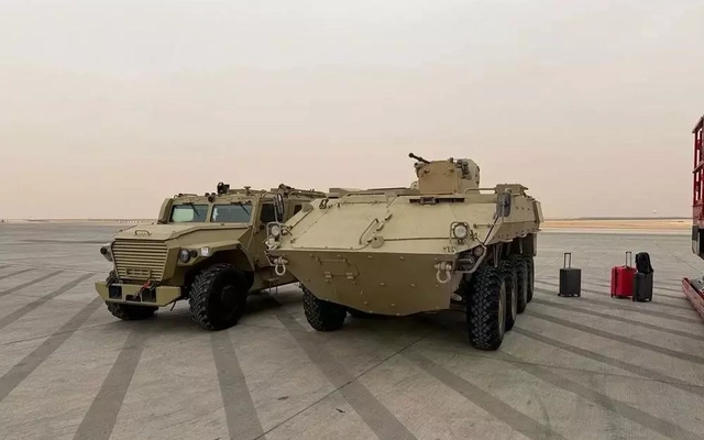 Xe bọc thép BTR-22 lần đầu tiên xuất hiện tại một triển lãm quốc tế