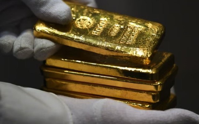 Quỹ vàng lớn nhất thế giới mua gần 6 tạ vàng trong đêm giá vàng lao dốc