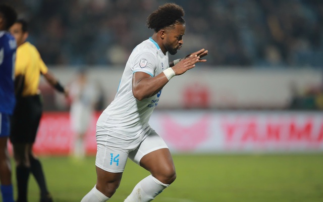 "Ác mộng từ Argentina" tái xuất sân cỏ, HLV Kim Sang-sik dùng ngay cặp đôi Xuân Son - Hoàng Hên?