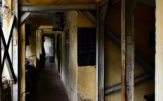 Hà Nội thông tin về tiến độ cải tạo chung cư phải ‘chống nạng’ nhiều năm