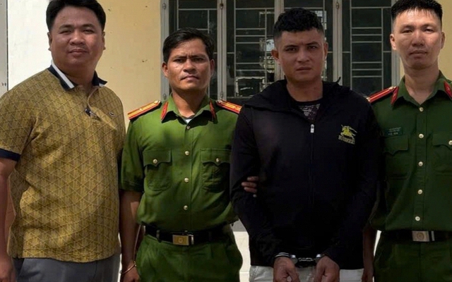 Bắt Nguyễn Tùng Phến