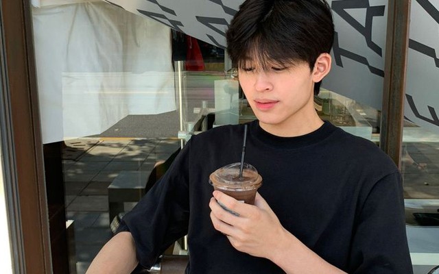 Tin vui ngày đầu đi làm của hội nghỉ Tết dương và đã tiêu hết 50% lương