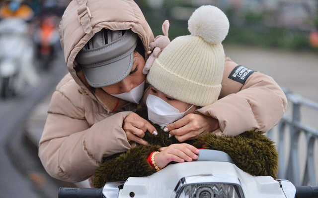 Rét bao nhiêu độ C, học sinh các cấp được nghỉ học?