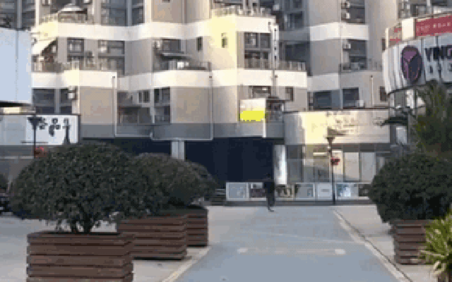 Hàng tỷ người "đau mắt" khi nhìn cảnh tượng này