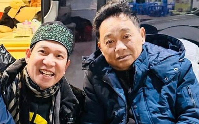 Đây rồi hình ảnh mới nhất của "Ngọc Hoàng" Quốc Khánh, ngồi ăn lẩu cùng Táo Kinh Tế giữa giá rét Hà Nội