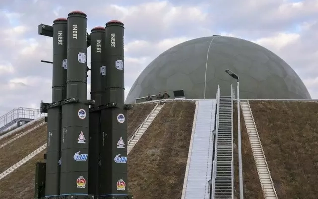 Nhiều UAV lạ xuất hiện trên căn cứ đặt hệ thống phòng thủ Arrow-3 của Đức