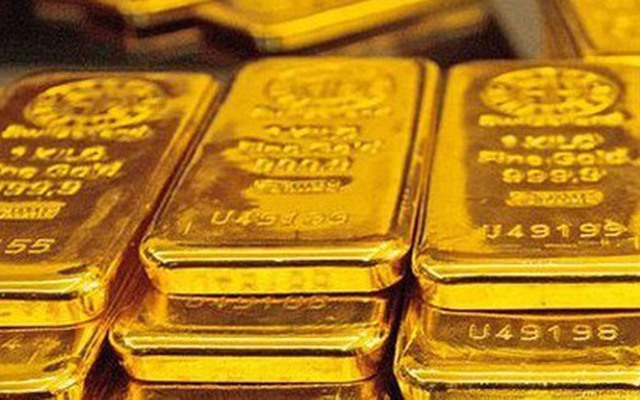 Giá vàng đột ngột lao dốc