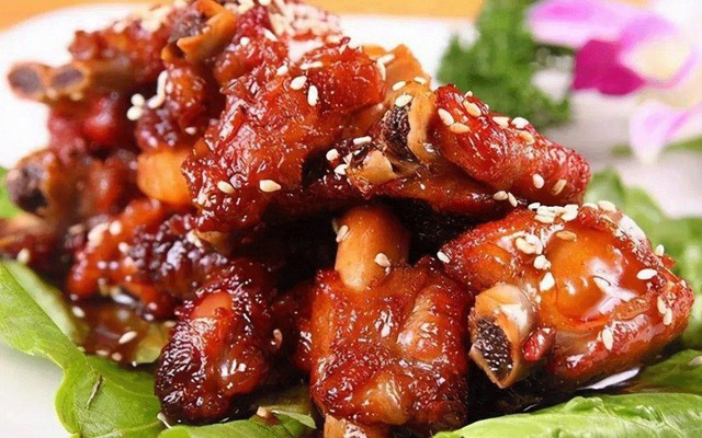 Số ca tiểu đường gia tăng, bác sĩ cảnh báo: Trời lạnh thà ăn cơm còn hơn đụng tới 4 món này