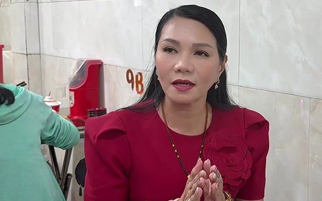 Nữ NSƯT từ Mỹ về xin lỗi các đồng nghiệp