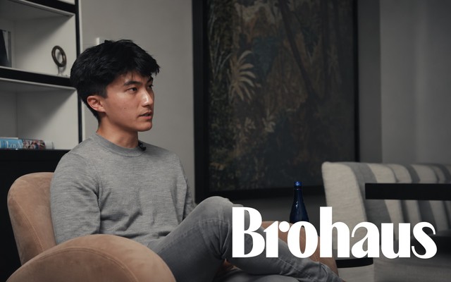 Chân dung chàng trai 23 tuổi đứng sau startup AI 10 tỷ USD, cạnh tranh với đế chế của Mark Zuckerberg