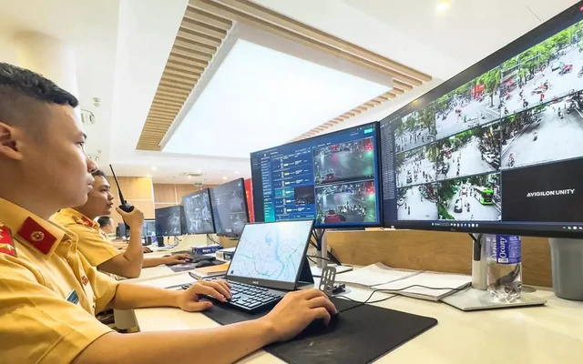 Camera AI phát hiện một xe máy ở Hà Nội vi phạm 43 lần