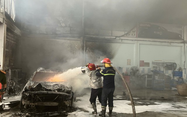 Công an TP.HCM thông tin vụ cháy gara ô tô cạnh trường mầm non