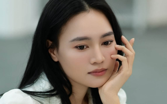 Ninh Dương Lan Ngọc khổ lắm rồi