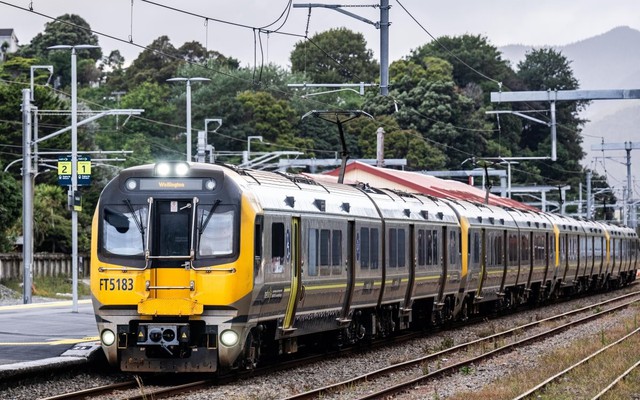 Lộ diện mô hình tàu điện đô thị tốc độ 110 km/h của tỷ phú Trần Bá Dương tại Việt Nam, có thể chở 1.000 hành khách mỗi chuyến
