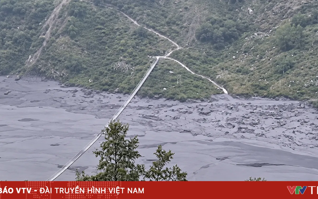 Lũ quét cuốn trôi hơn 200 ngôi nhà tại Nepal