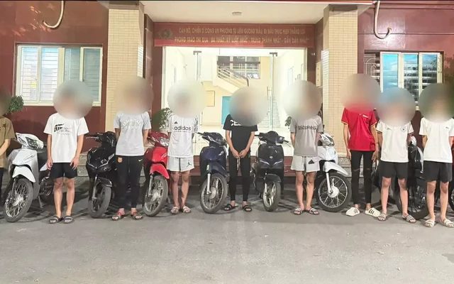 Triệu tập thêm 17 'quái xế' lạng lách, đánh võng trước Sân vận động Mỹ Đình