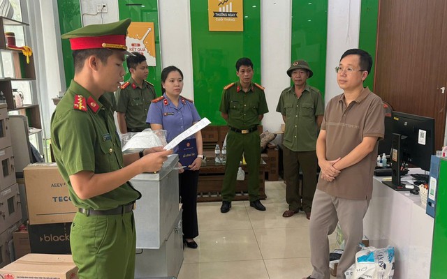 Khởi tố 10 người sửa kết quả phân tích quan trắc môi trường